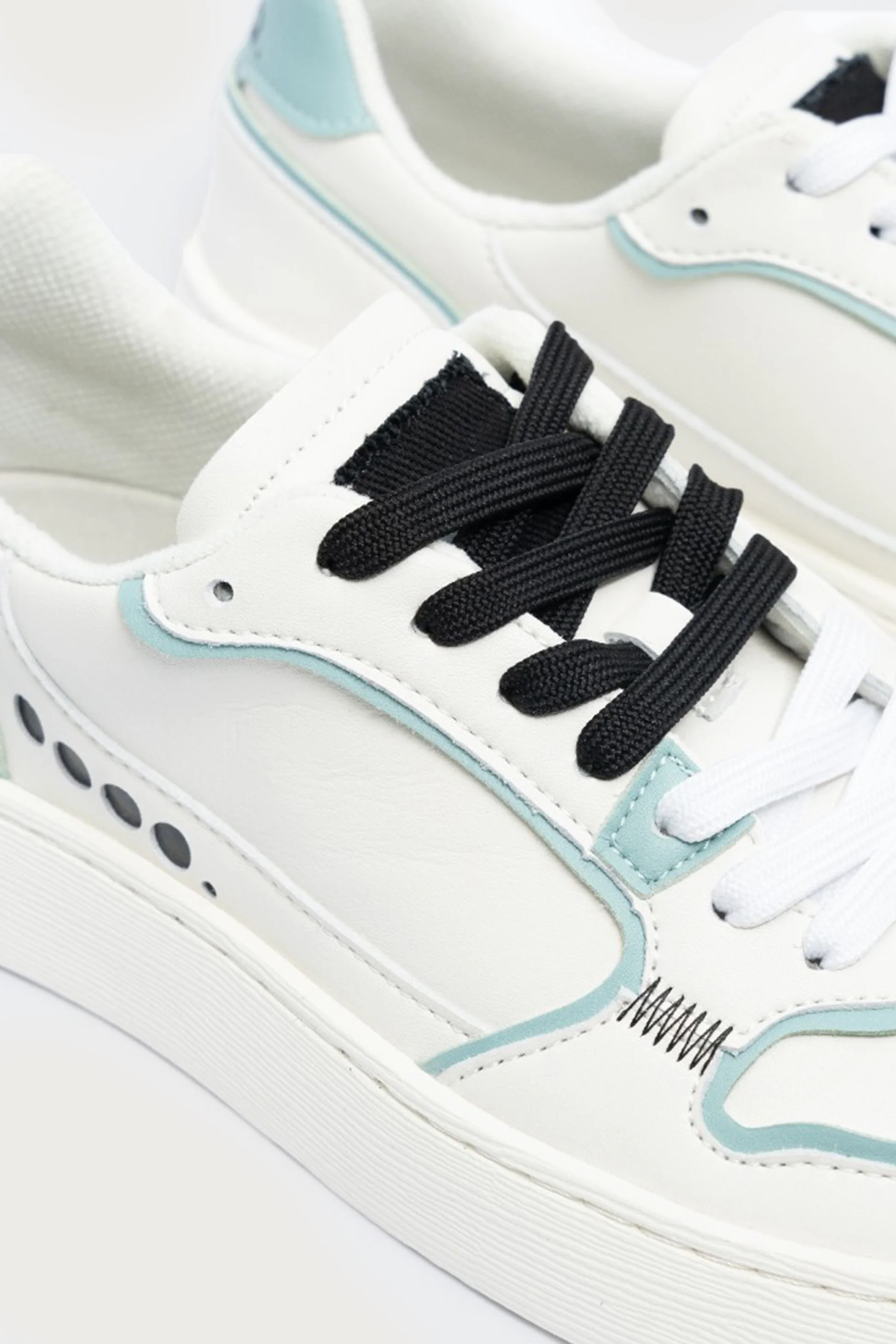 Shibuya Aqua - Image 5